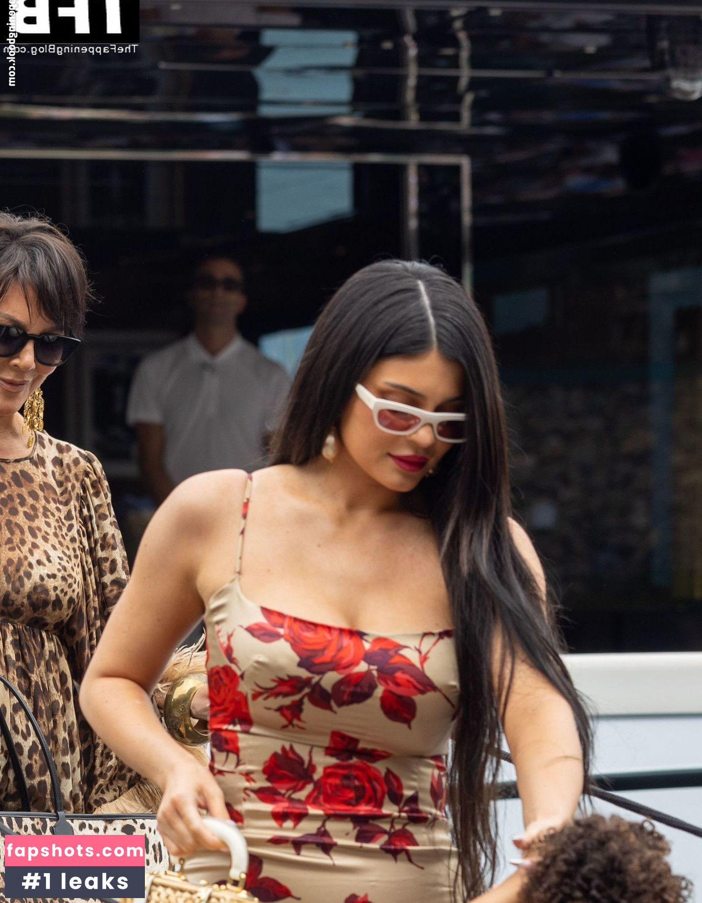 Kylie Jenner gallery photo #1952