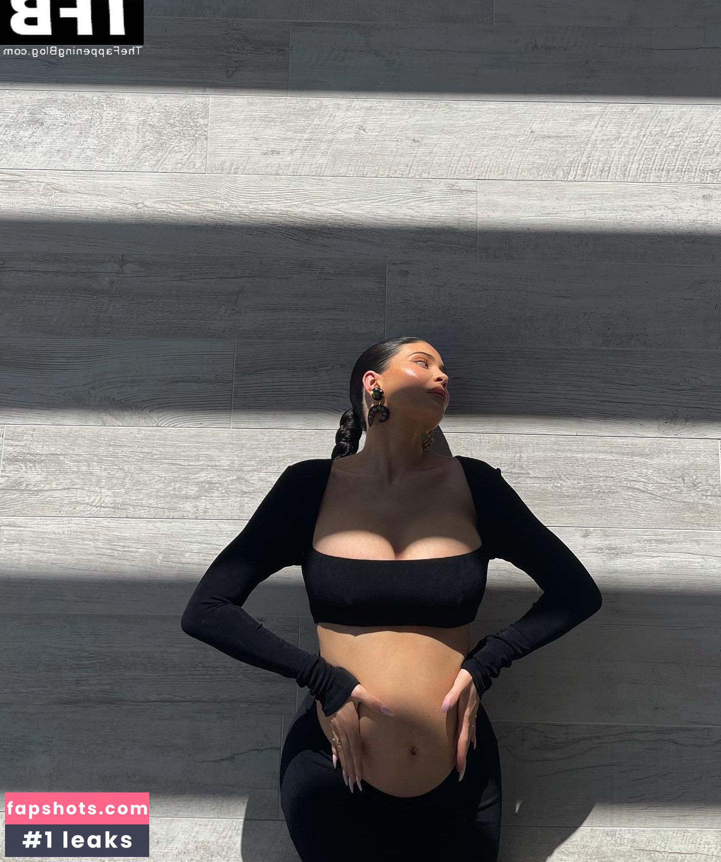 Kylie Jenner gallery photo #1979