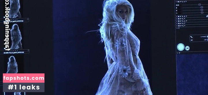 Kylie Jenner gallery photo #1981