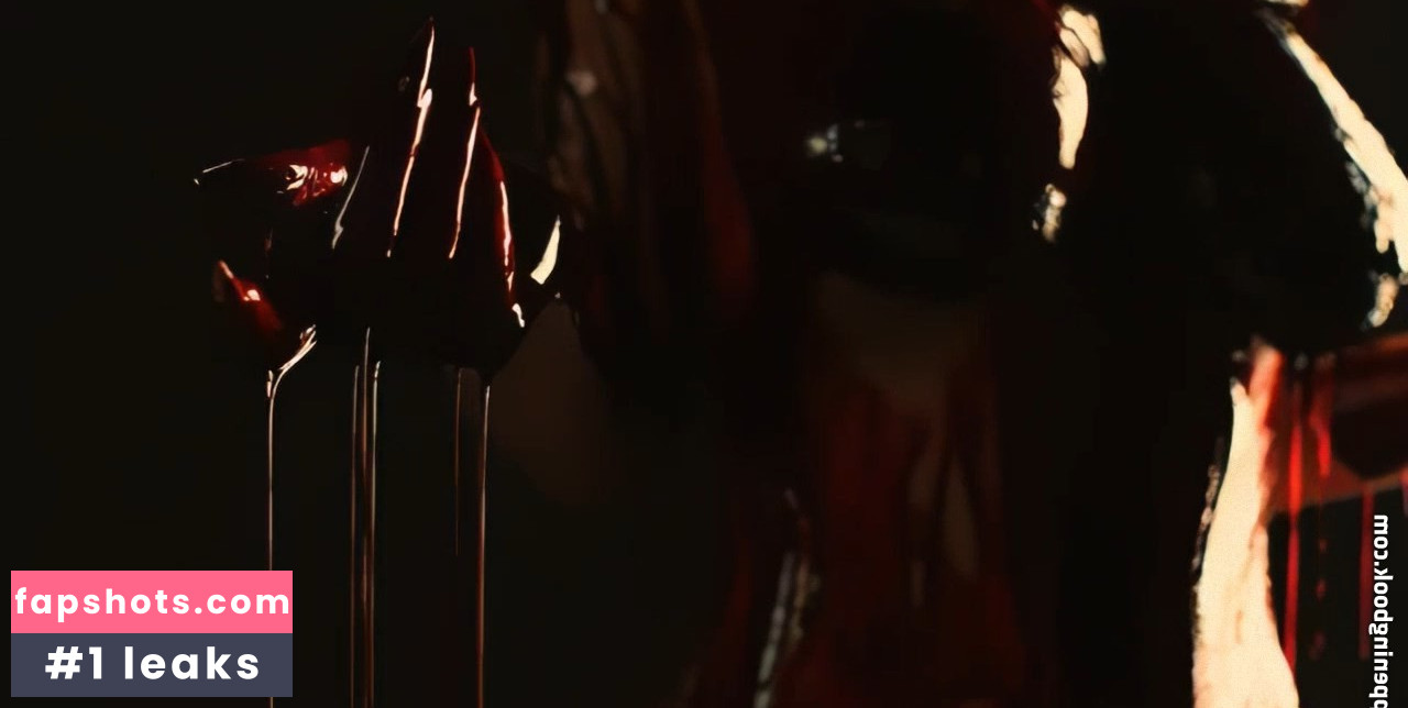 Kylie Jenner gallery photo #2004