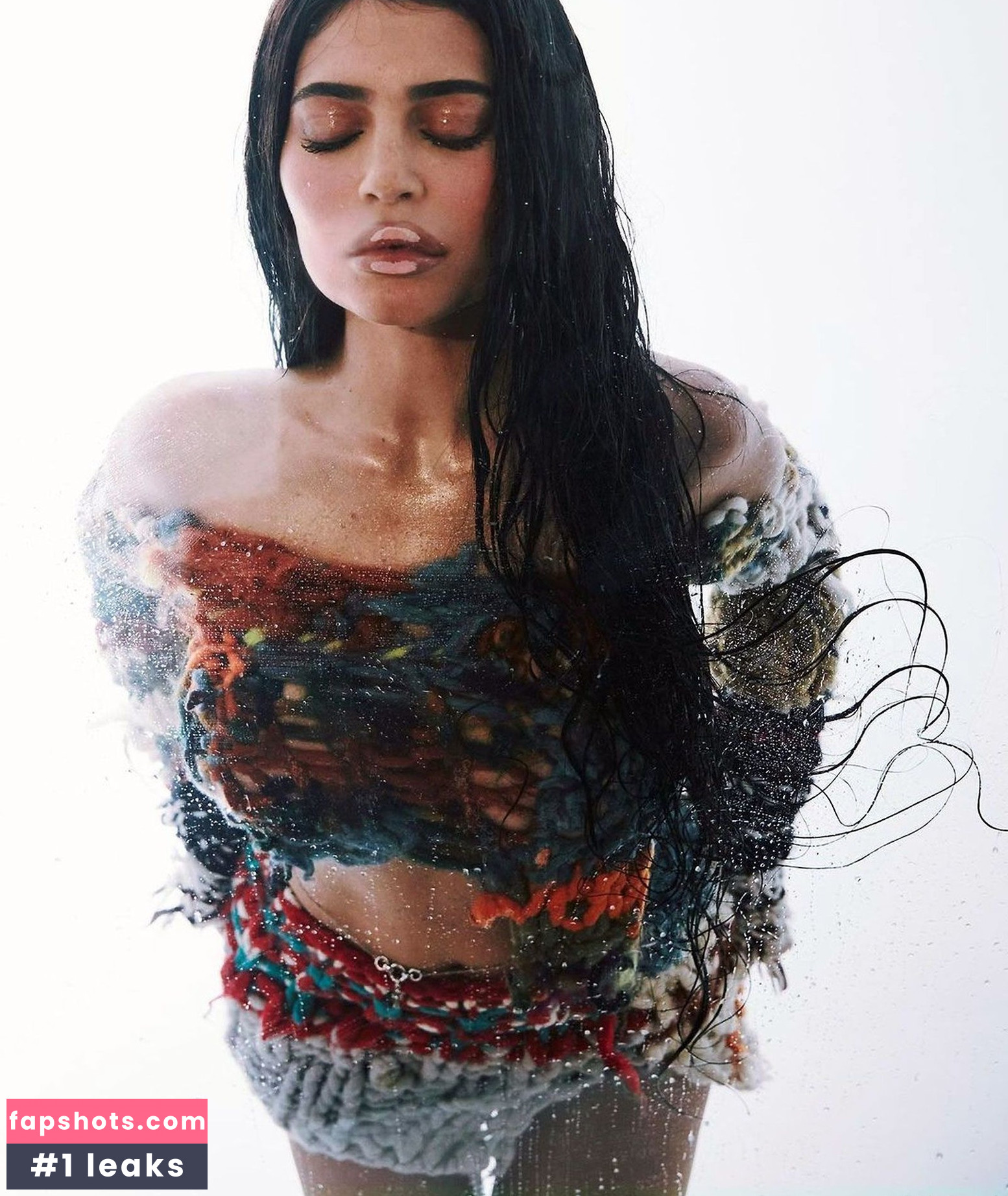 Kylie Jenner gallery photo #2052