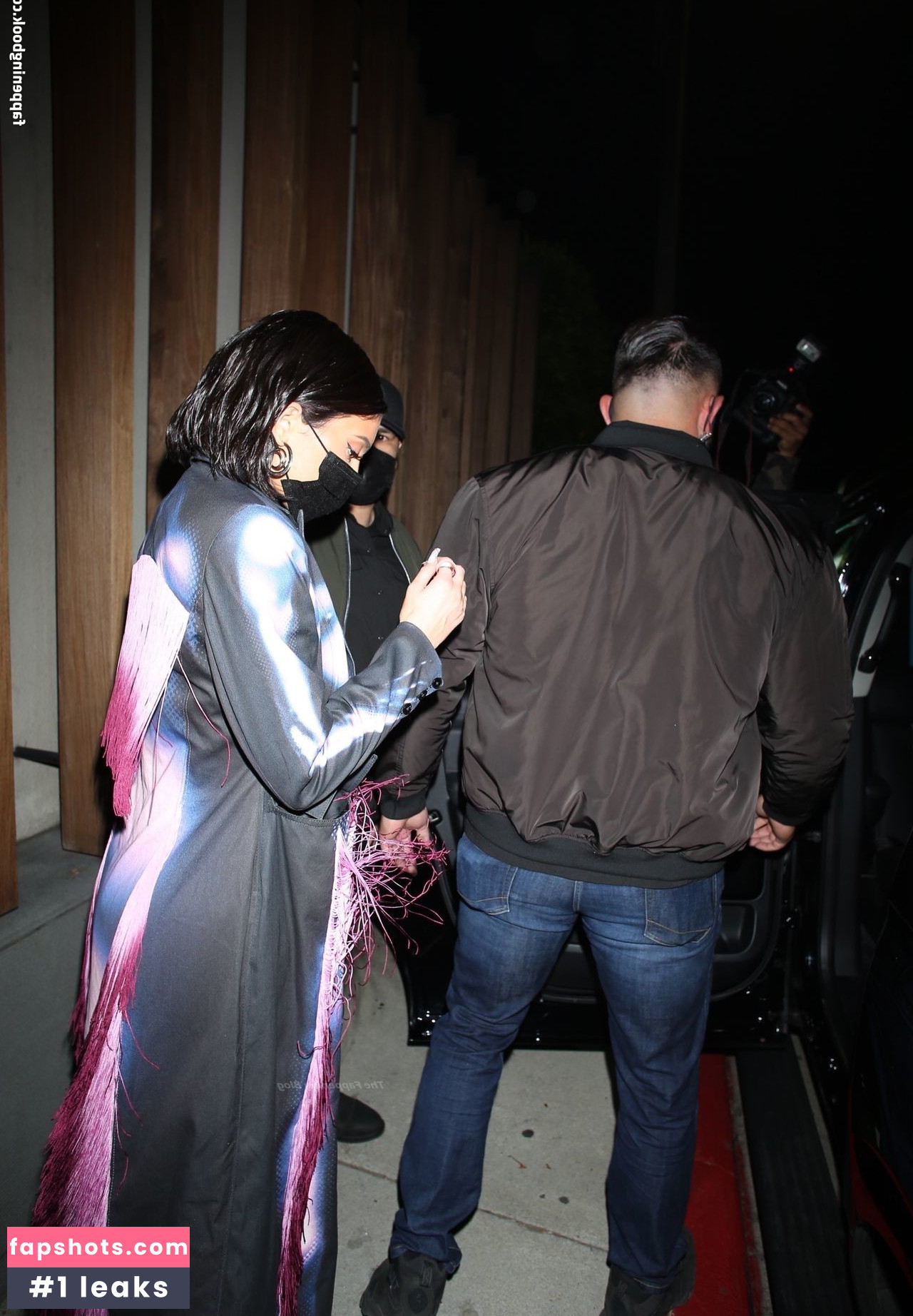 Kylie Jenner gallery photo #2109