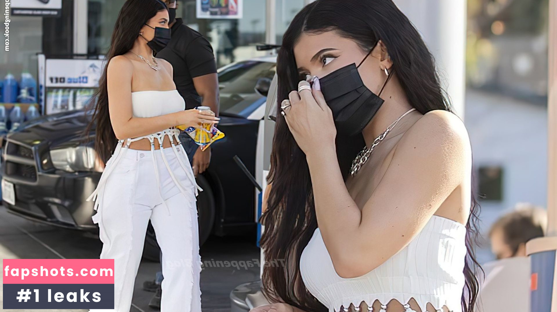 Kylie Jenner gallery photo #2116
