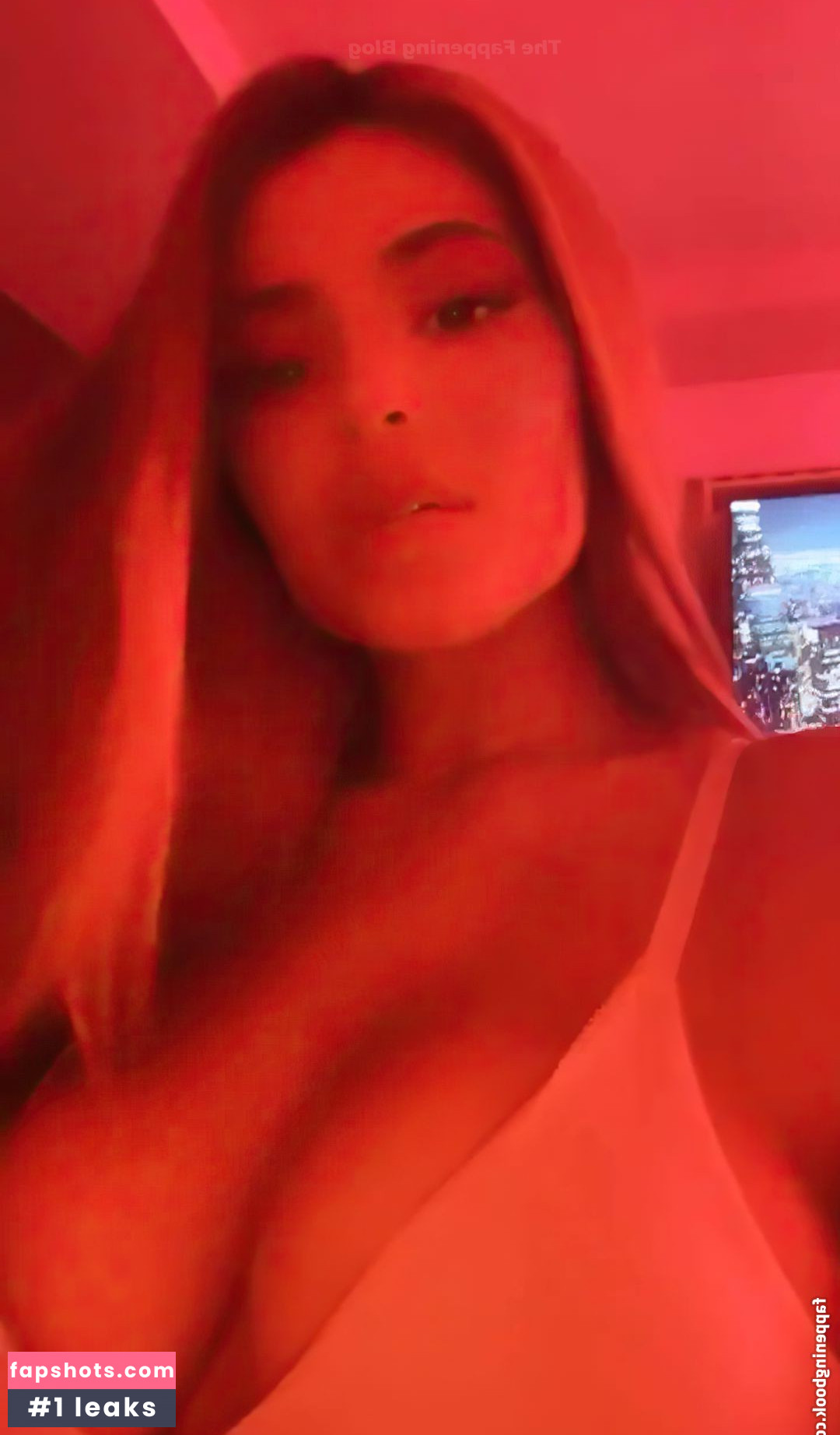 Kylie Jenner gallery photo #2167