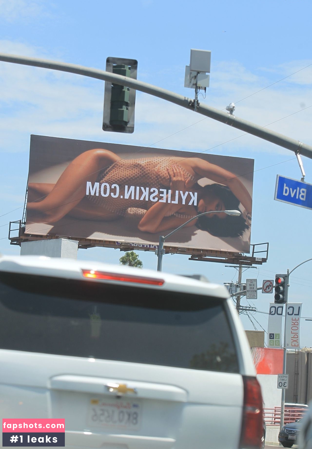 Kylie Jenner gallery photo #2237