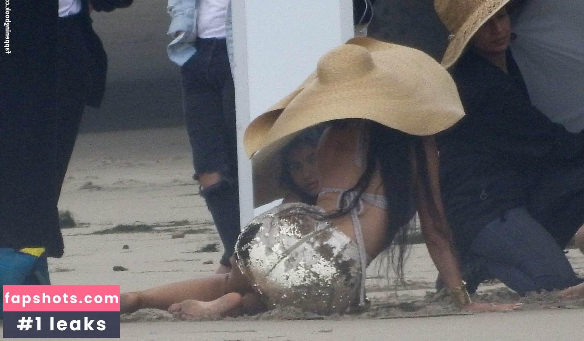 Kylie Jenner gallery photo #2247