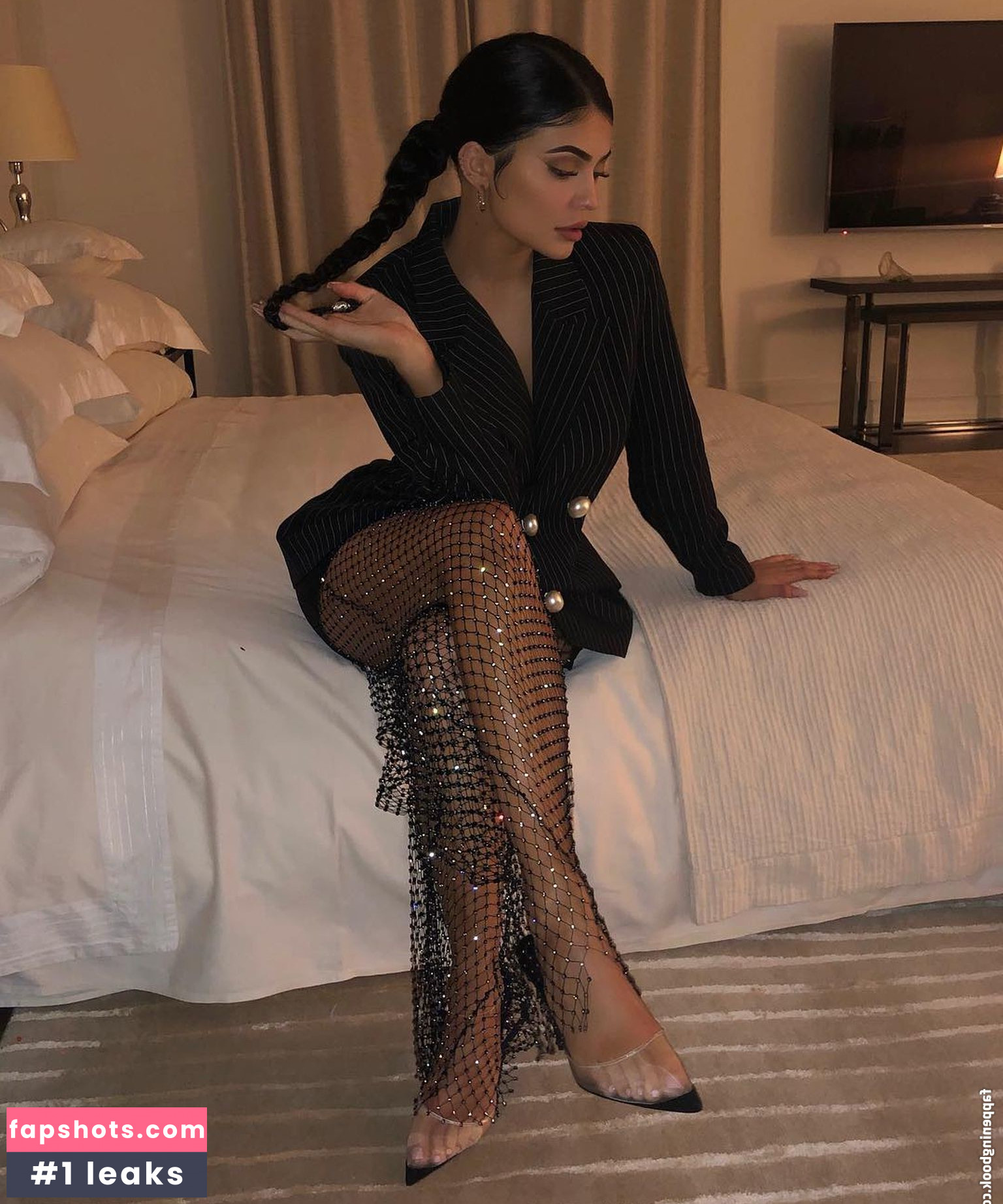 Kylie Jenner gallery photo #2260