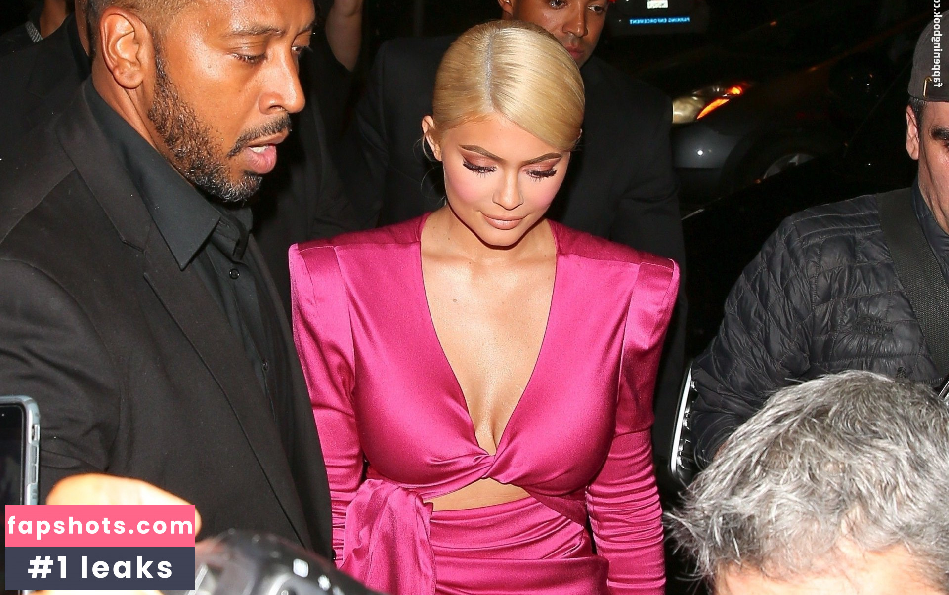 Kylie Jenner gallery photo #2377