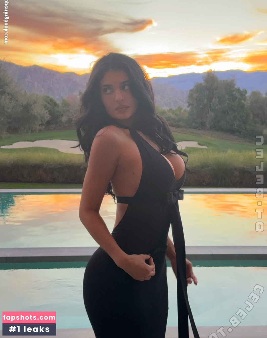 Kylie Jenner gallery photo #26