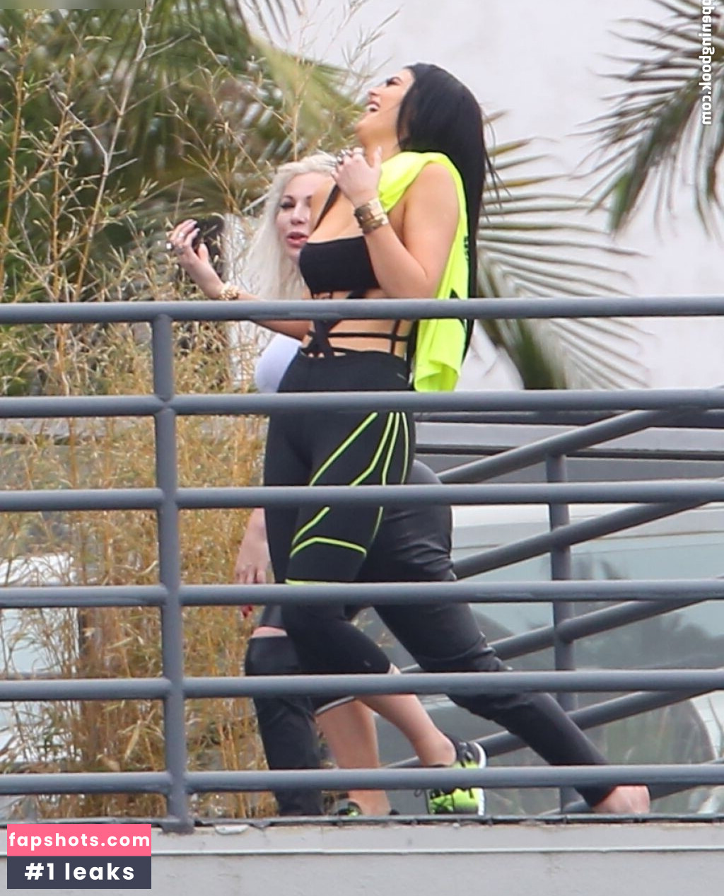 Kylie Jenner gallery photo #268