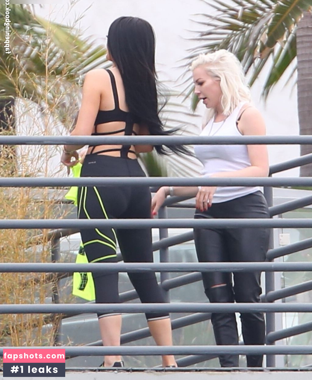 Kylie Jenner gallery photo #271