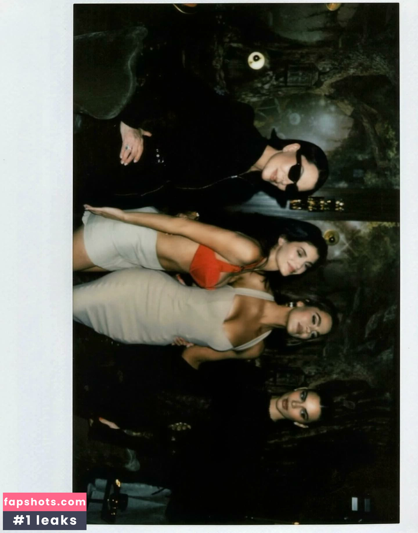 Kylie Jenner gallery photo #291