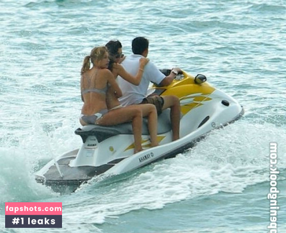 Kylie Jenner gallery photo #315