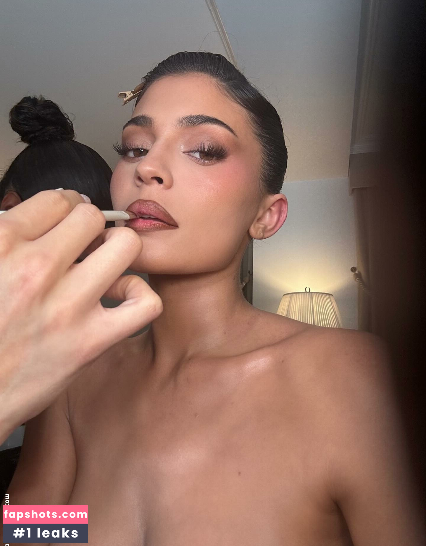 Kylie Jenner gallery photo #392