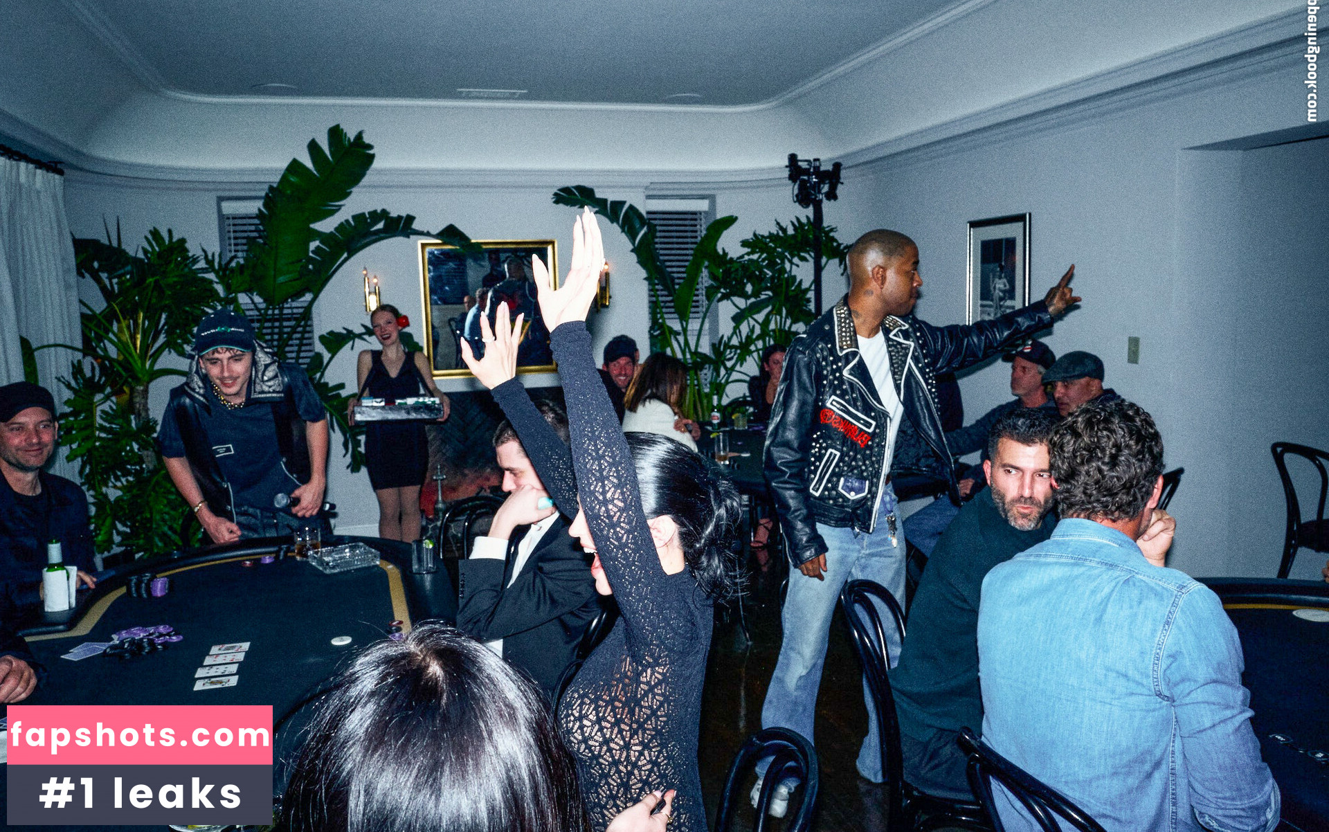 Kylie Jenner gallery photo #452