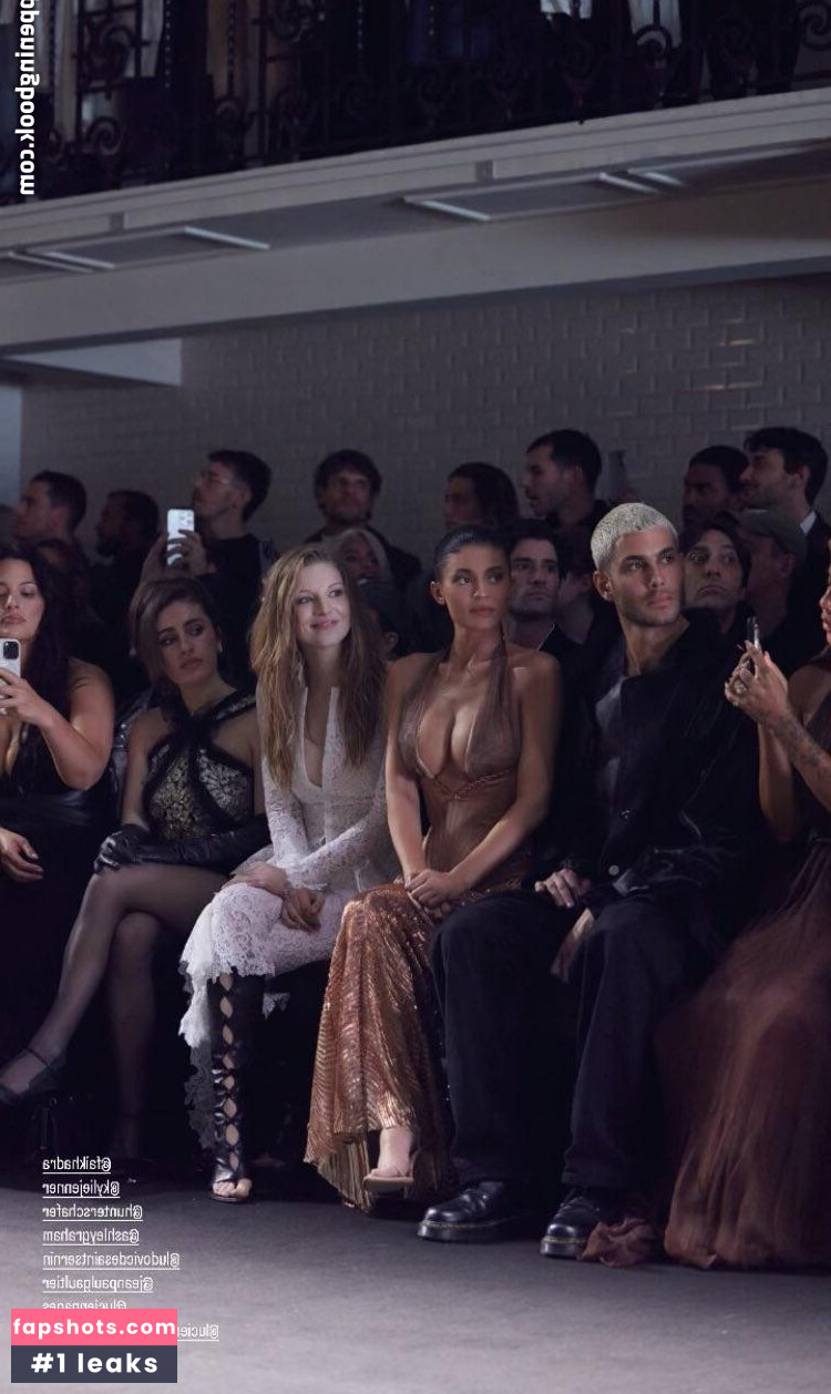 Kylie Jenner gallery photo #503