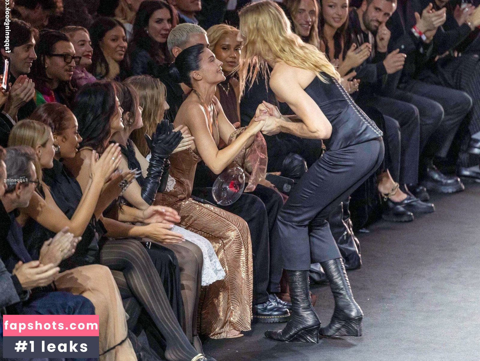 Kylie Jenner gallery photo #552