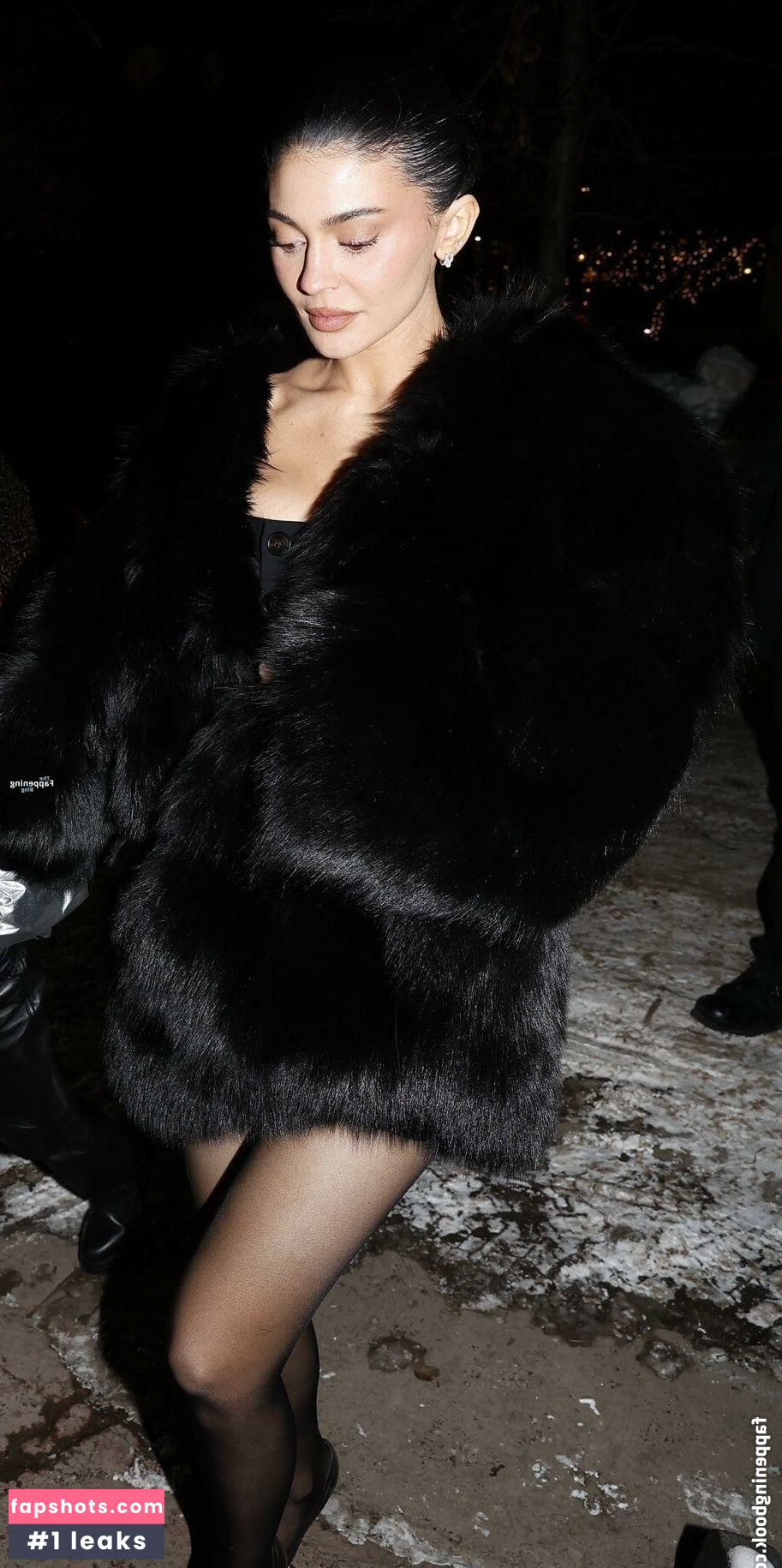 Kylie Jenner gallery photo #612