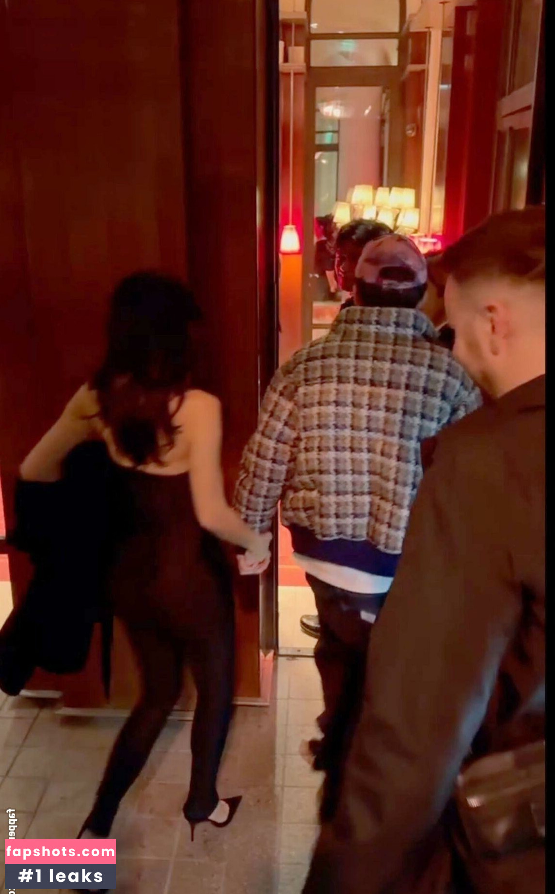 Kylie Jenner gallery photo #647