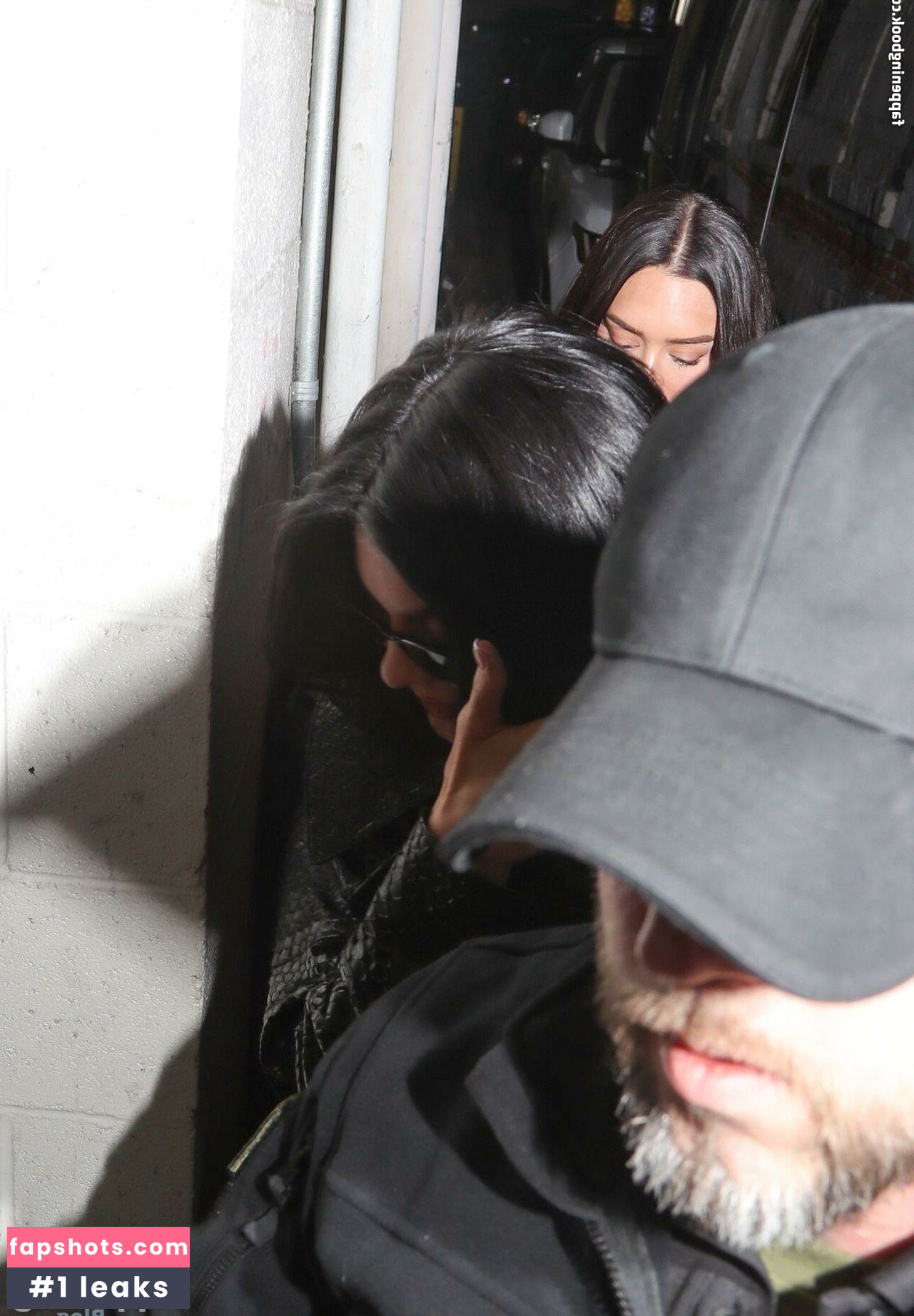 Kylie Jenner gallery photo #684