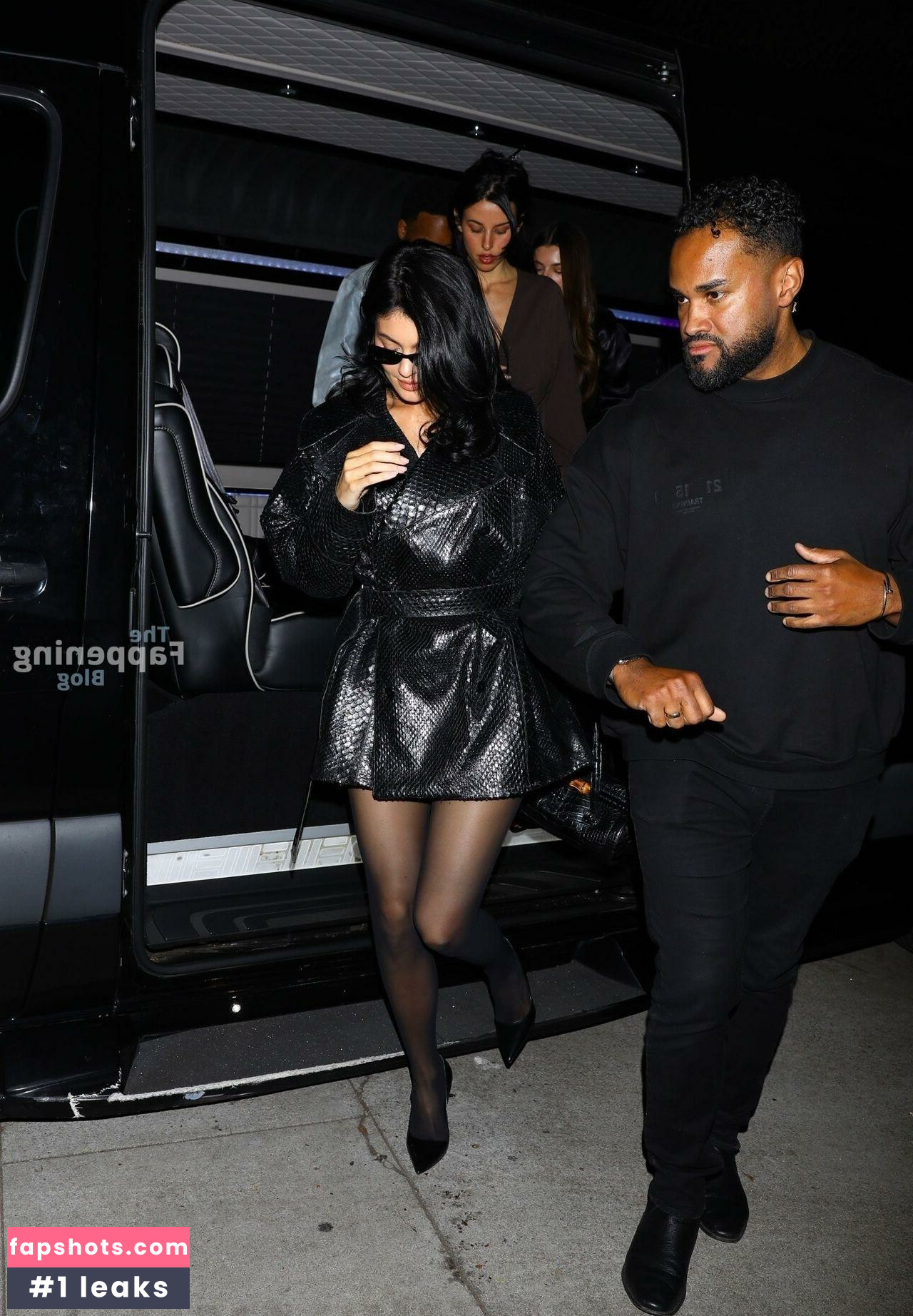 Kylie Jenner gallery photo #688