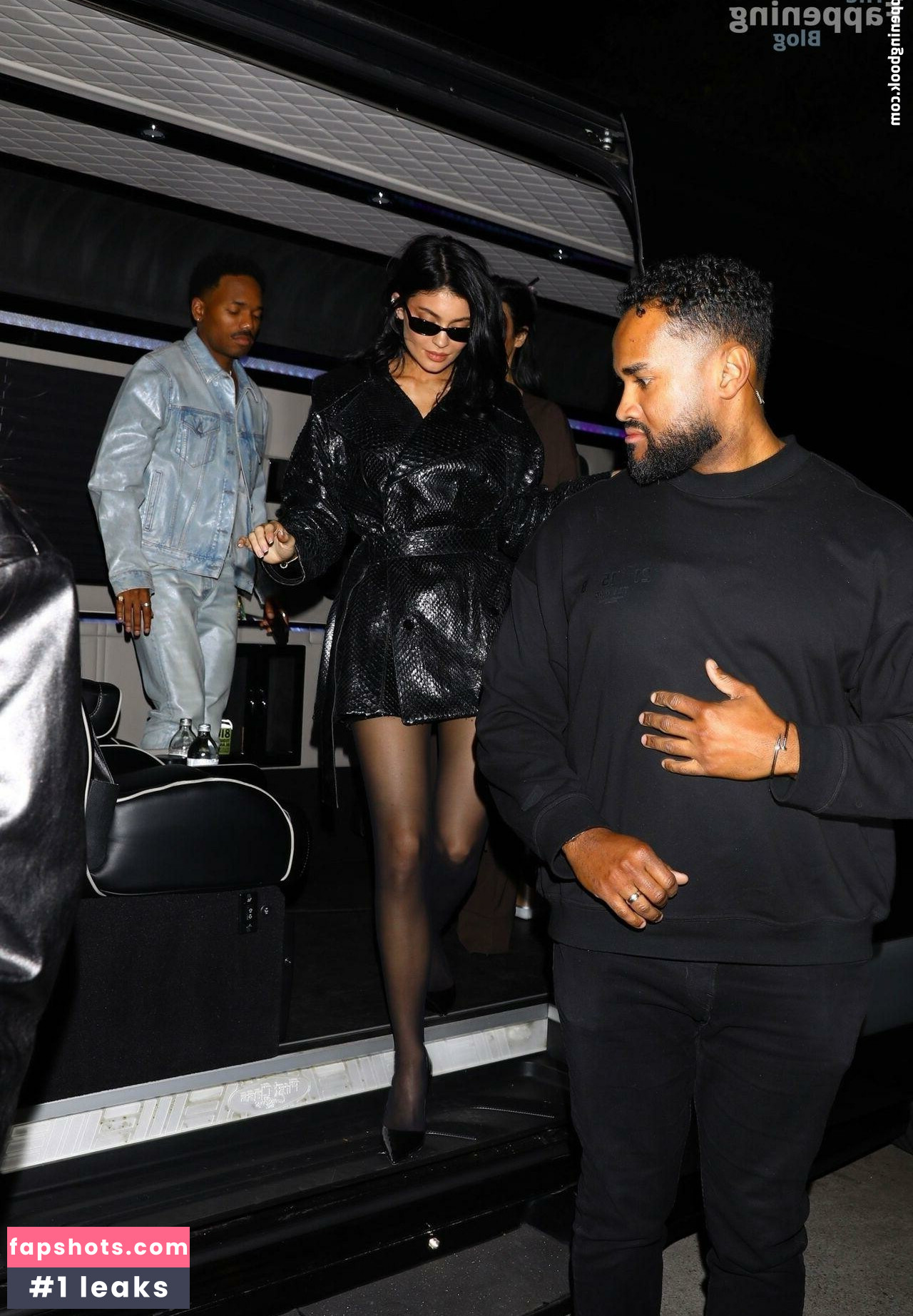 Kylie Jenner gallery photo #704