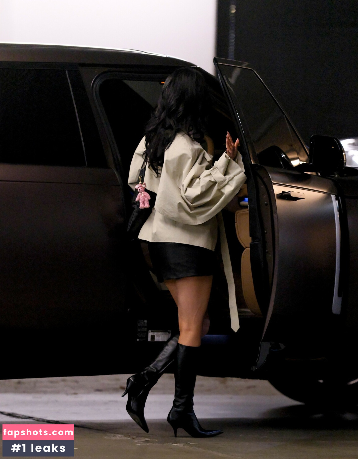 Kylie Jenner gallery photo #730