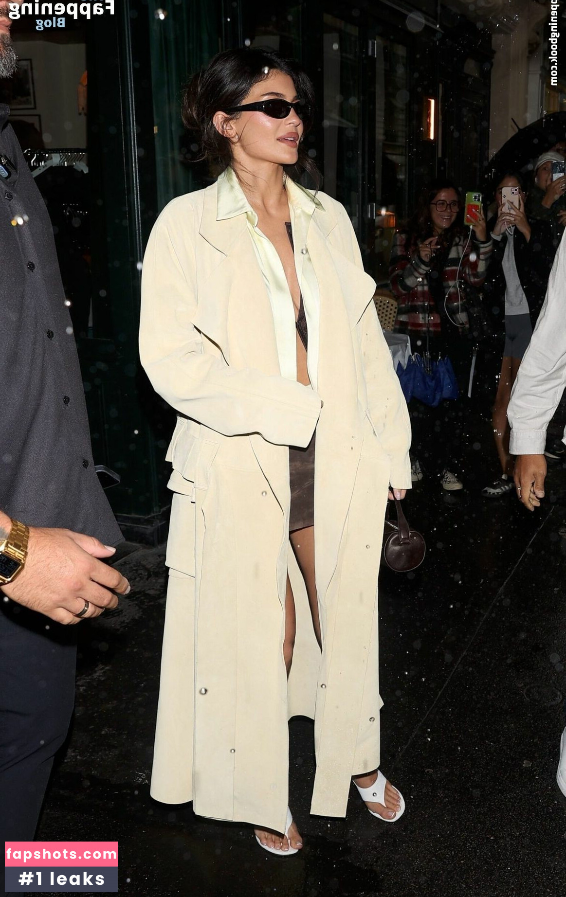 Kylie Jenner gallery photo #917