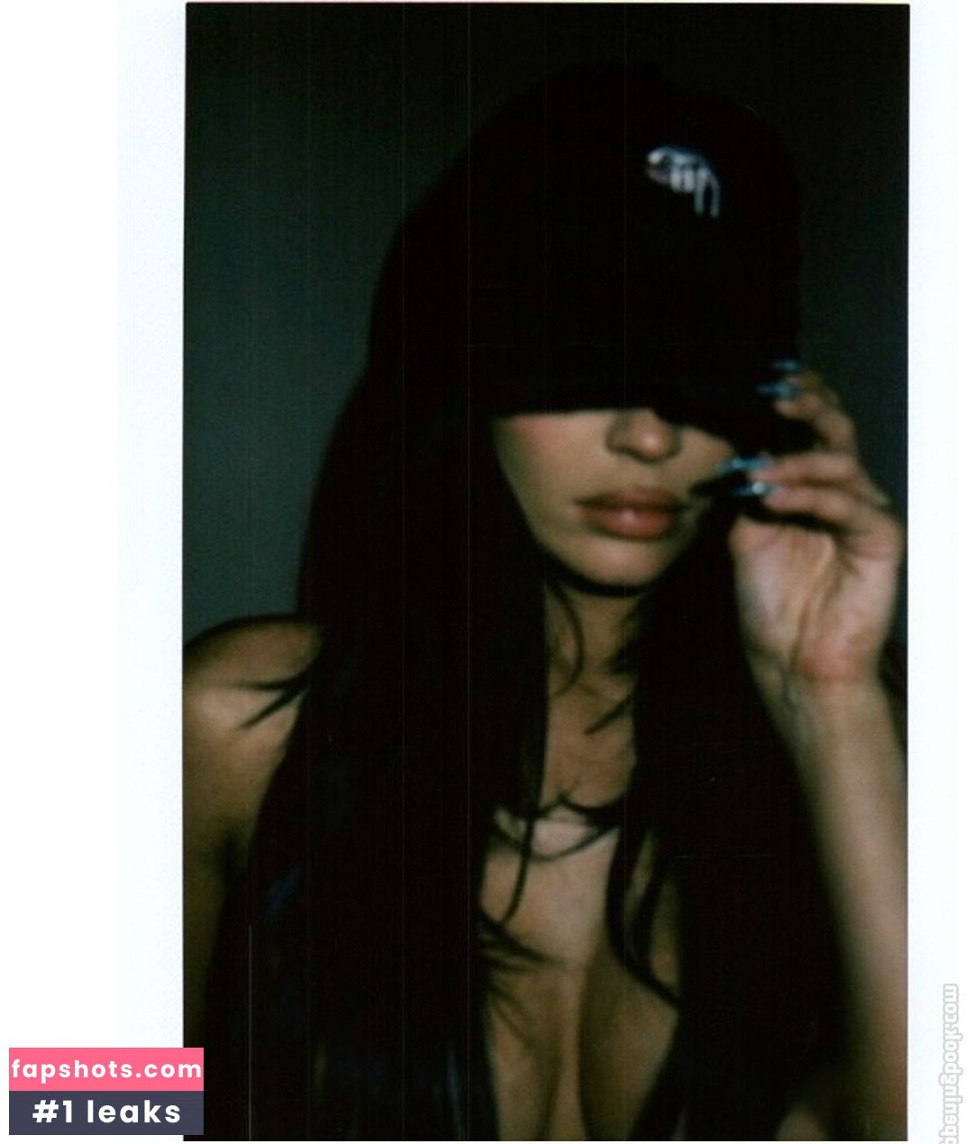 Kylie Jenner gallery photo #98