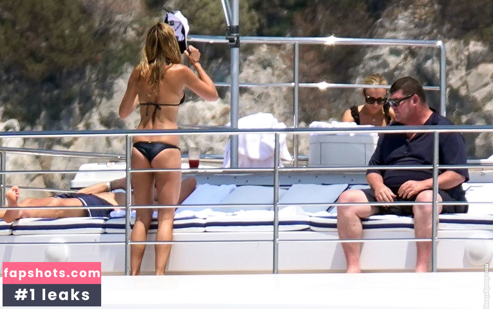 Kylie Lim gallery photo #21