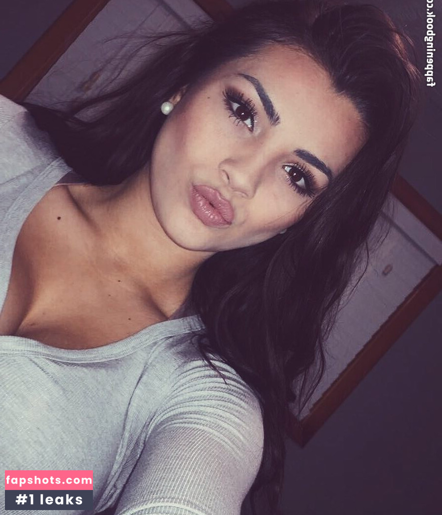 Kylie Manue gallery photo #4