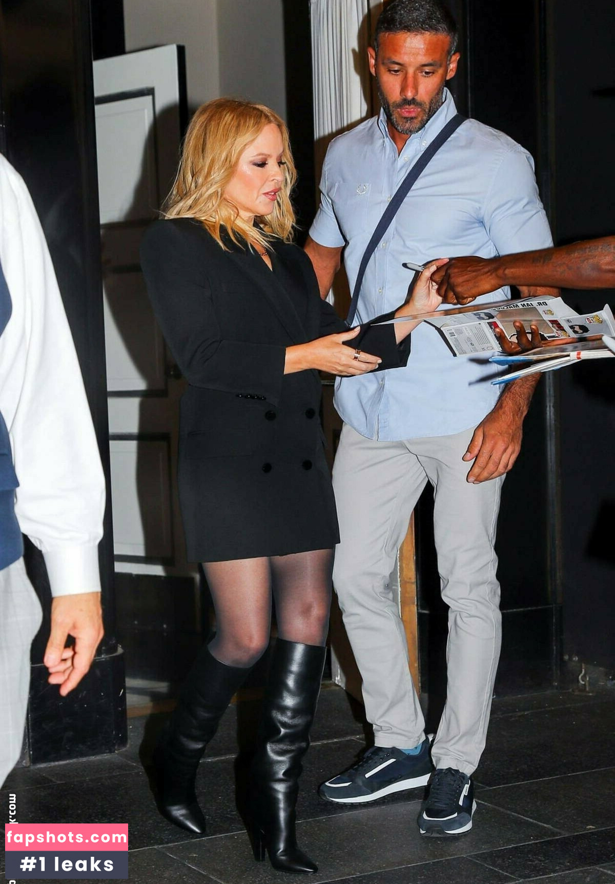 Kylie Minogue gallery photo #126