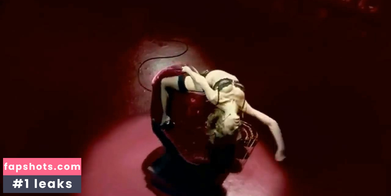 Kylie Minogue gallery photo #368