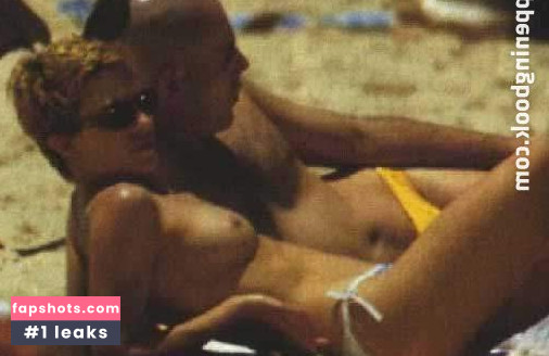 Kylie Minogue gallery photo #448