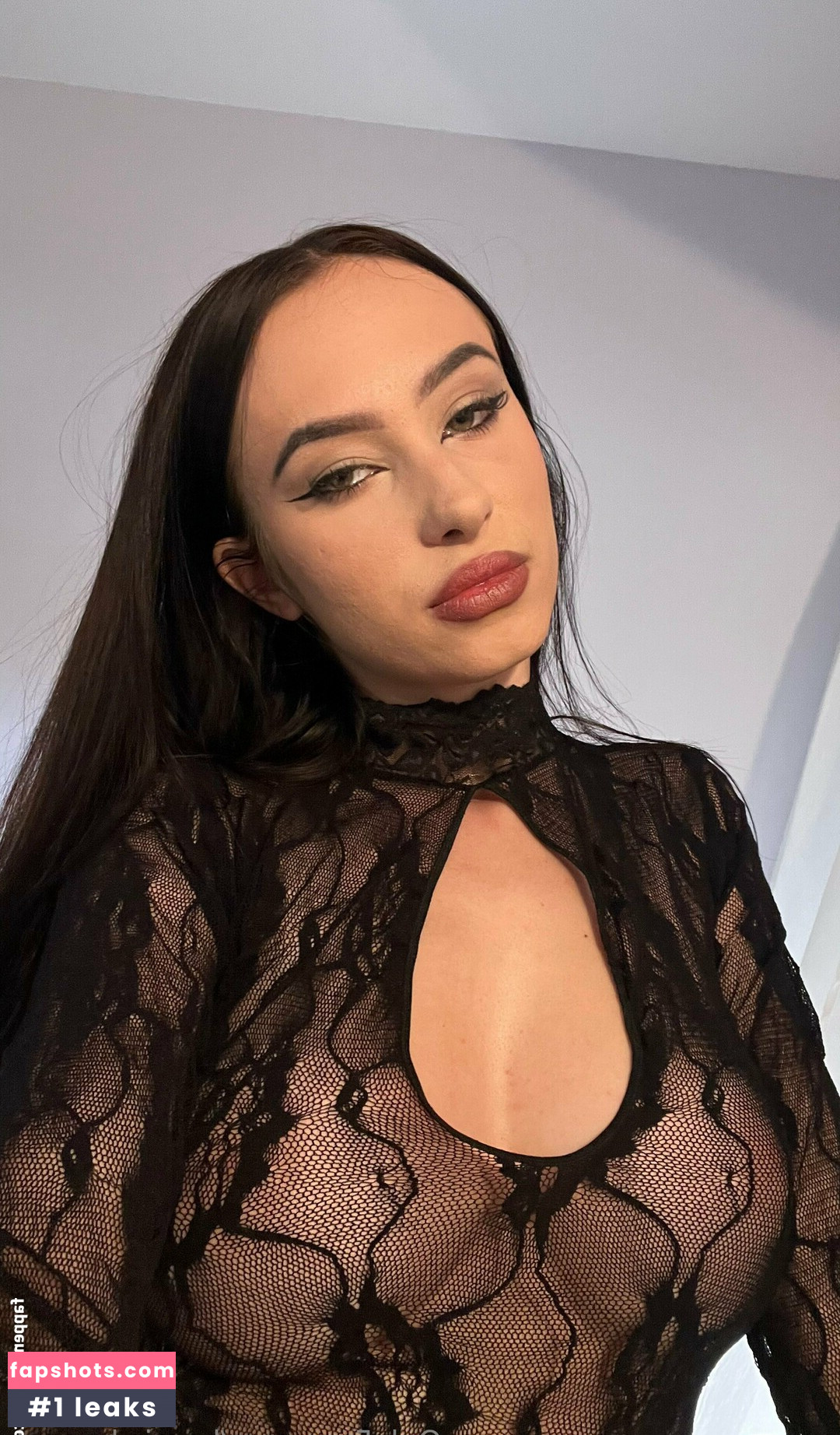 Kylie Nicole gallery photo #39