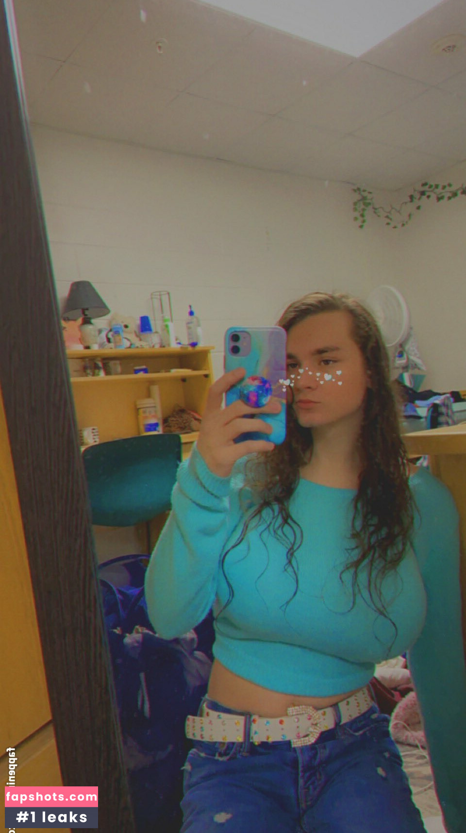 Kylie gallery photo #17