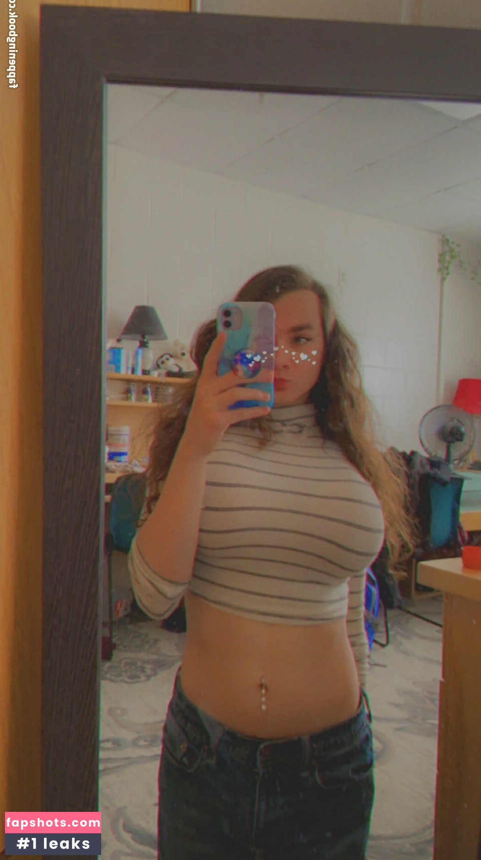 Kylie gallery photo #19