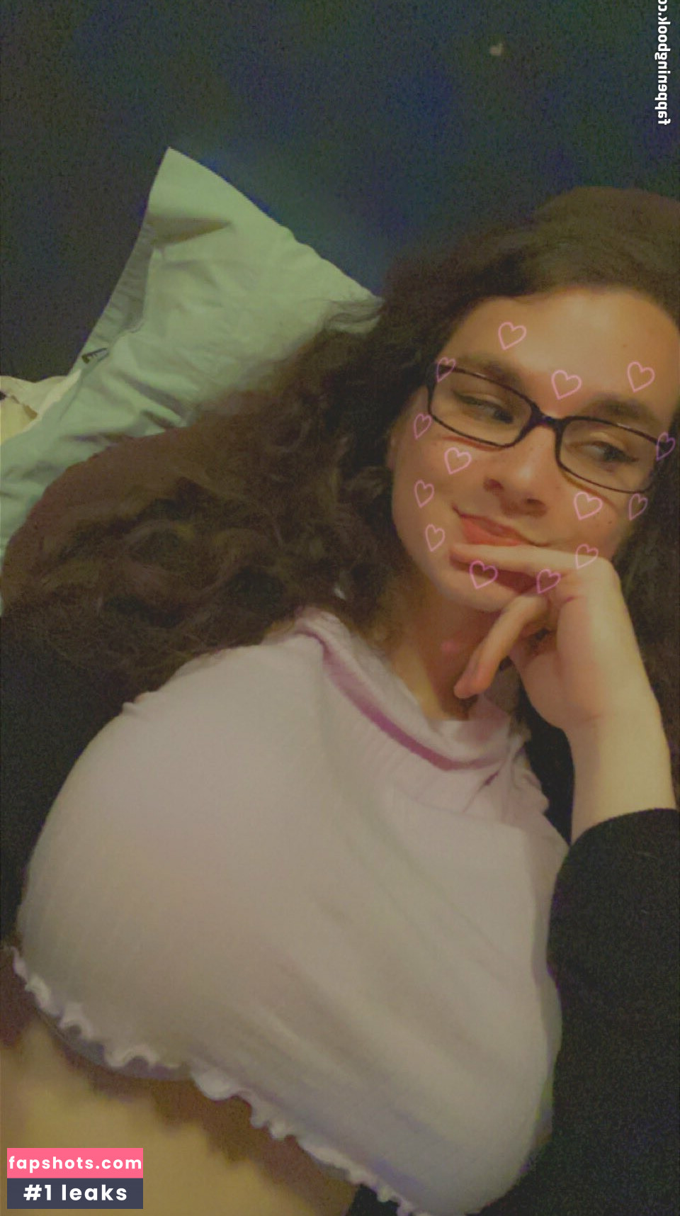 Kylie gallery photo #29