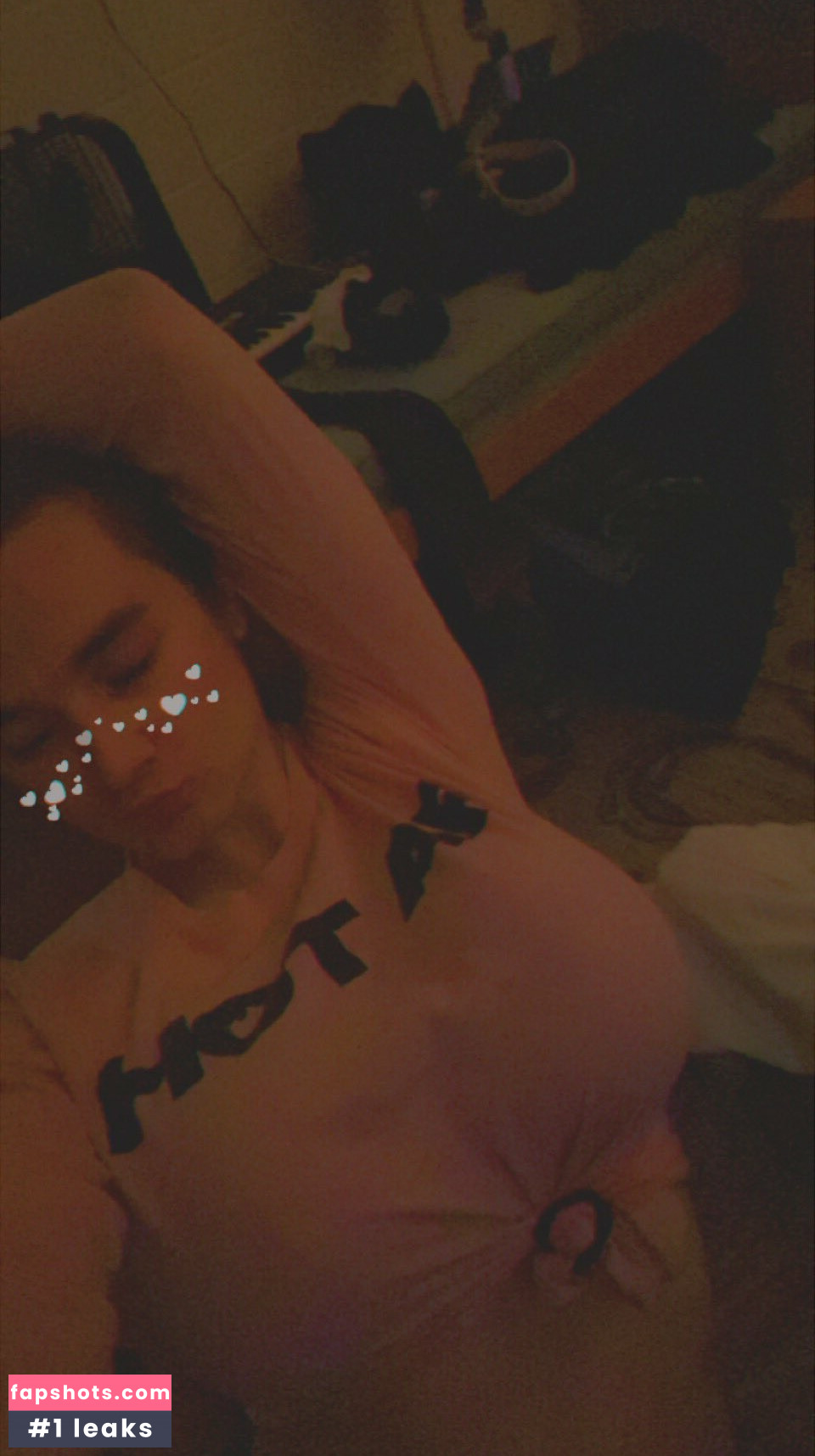 Kylie gallery photo #4