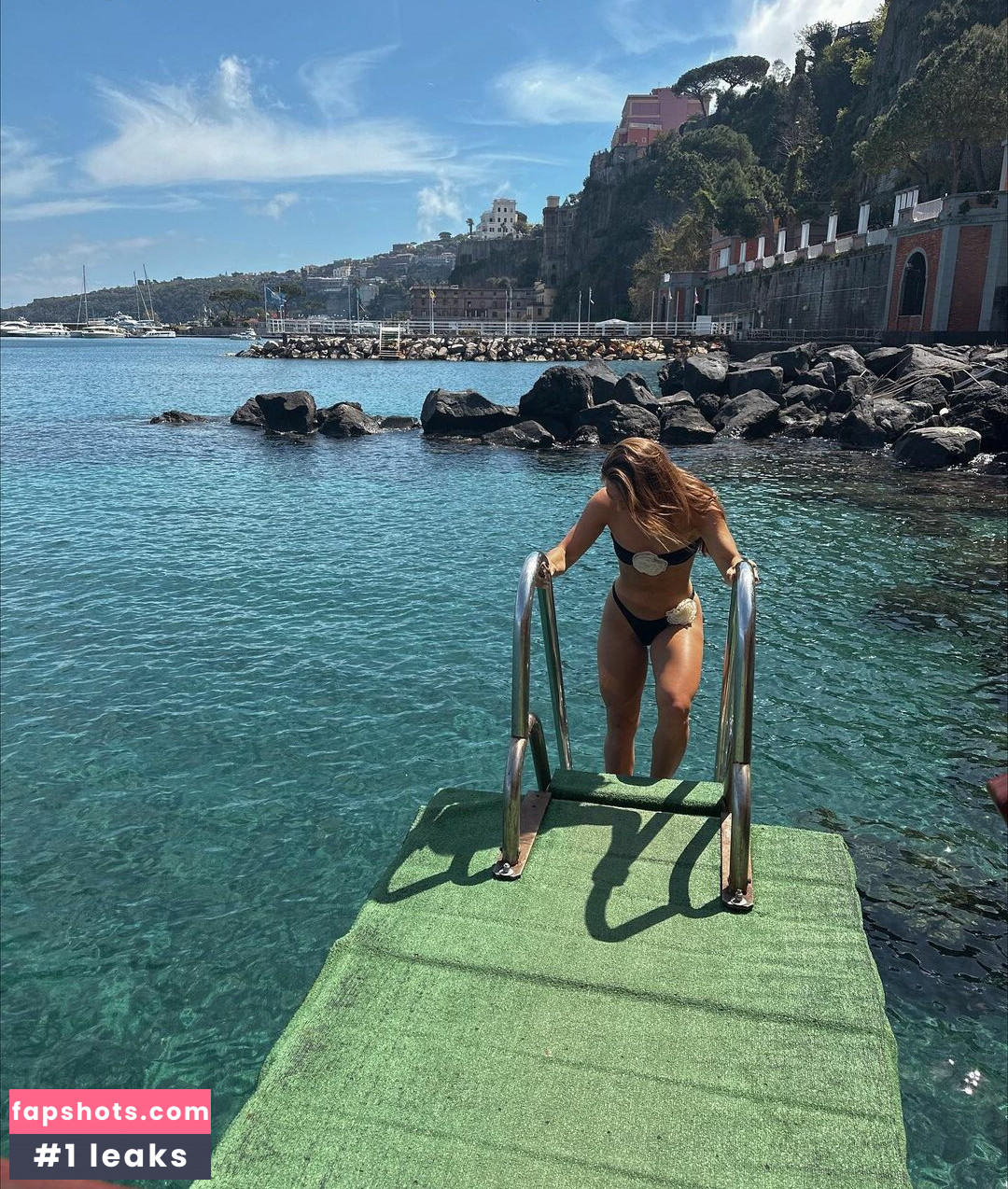 Kylie Ross gallery photo #4