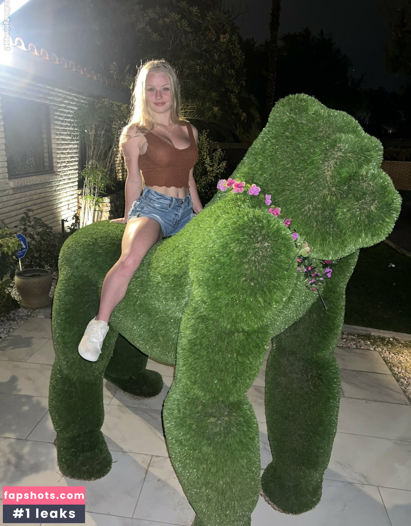 Kylie Shay gallery photo #159