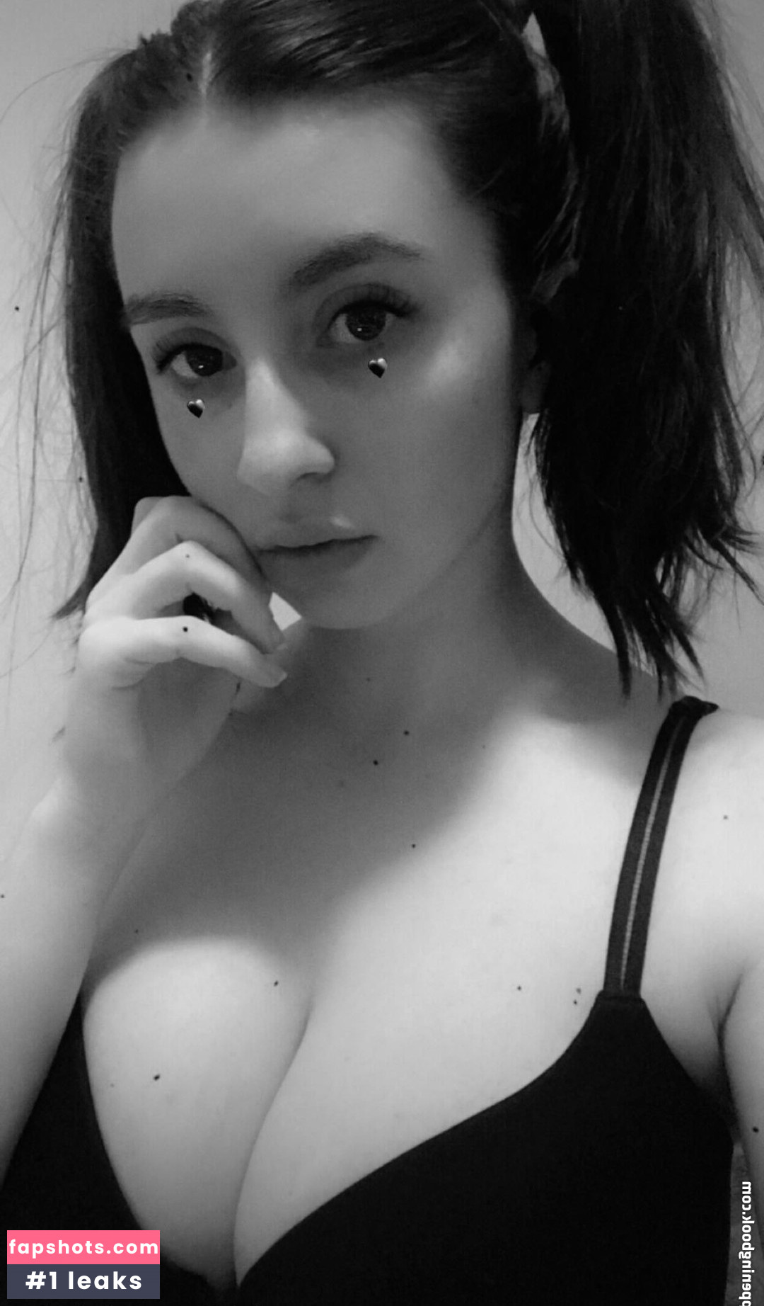 KylieeOW Nude Leaks OnlyFans Photos #34 - LeakJerk