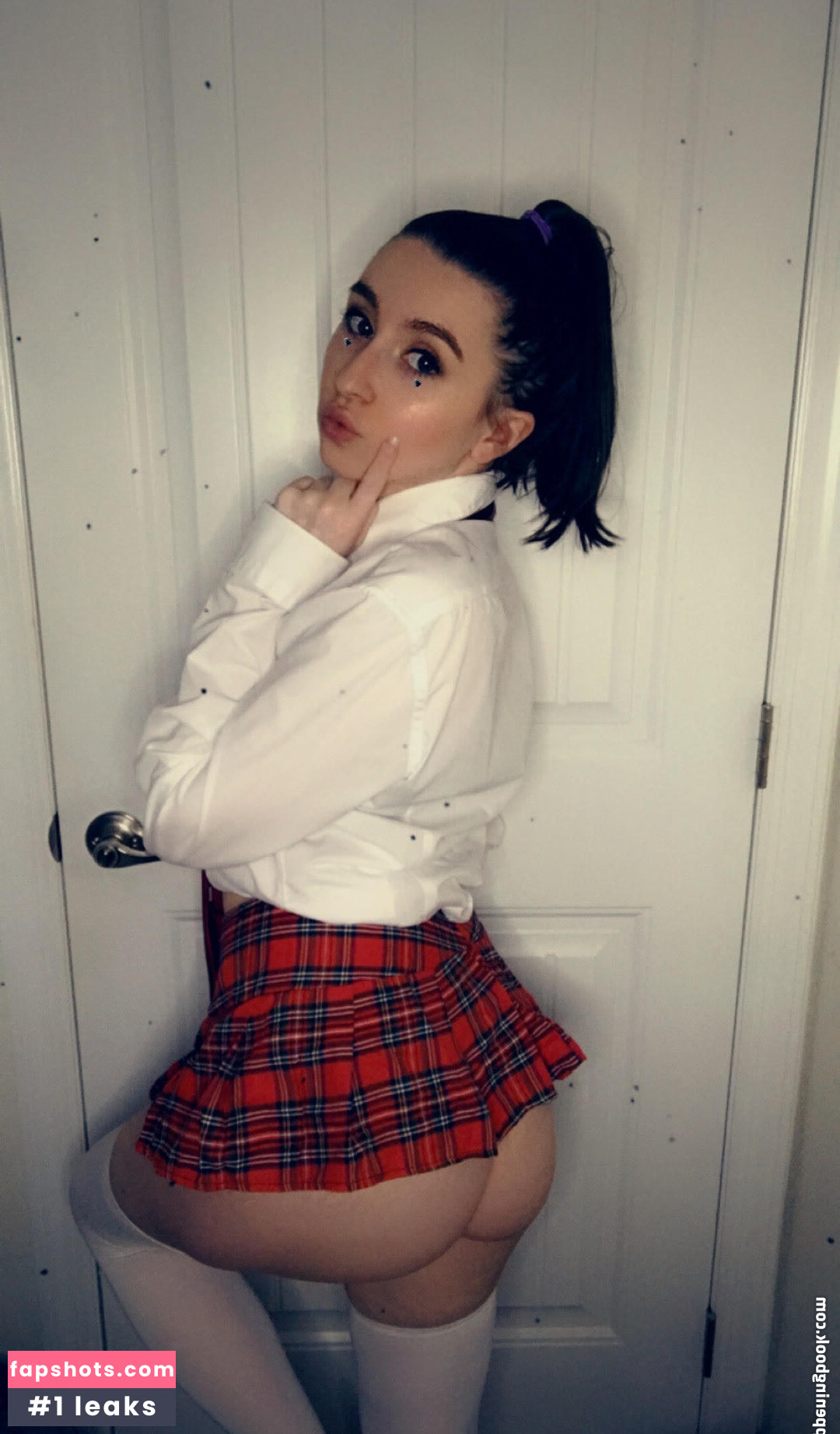 KylieeOW Nude Leaks OnlyFans Photos #57 - LeakJerk