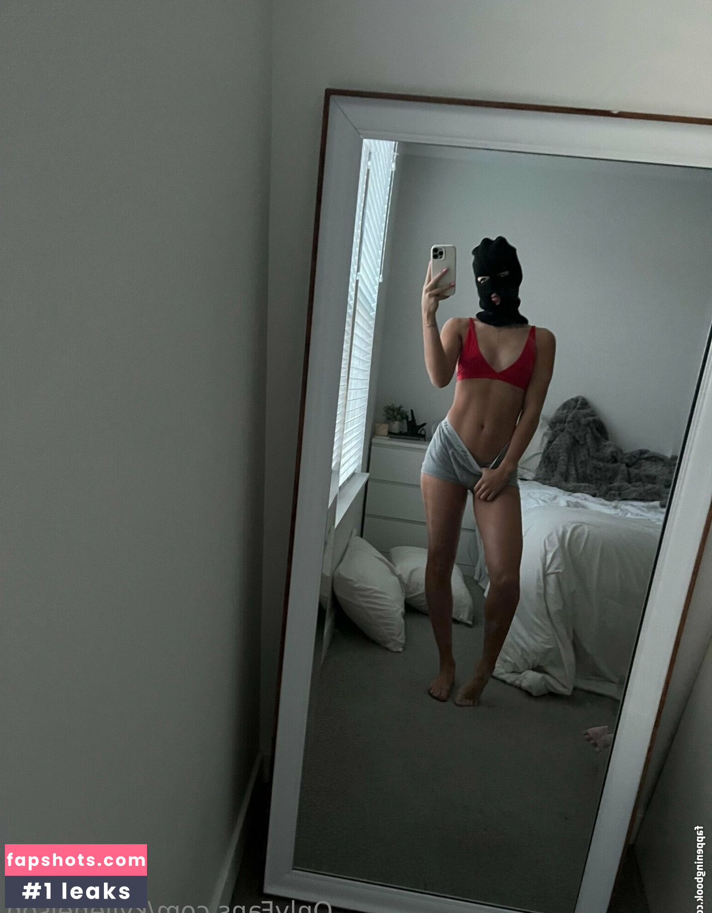 kylienelson gallery photo #8