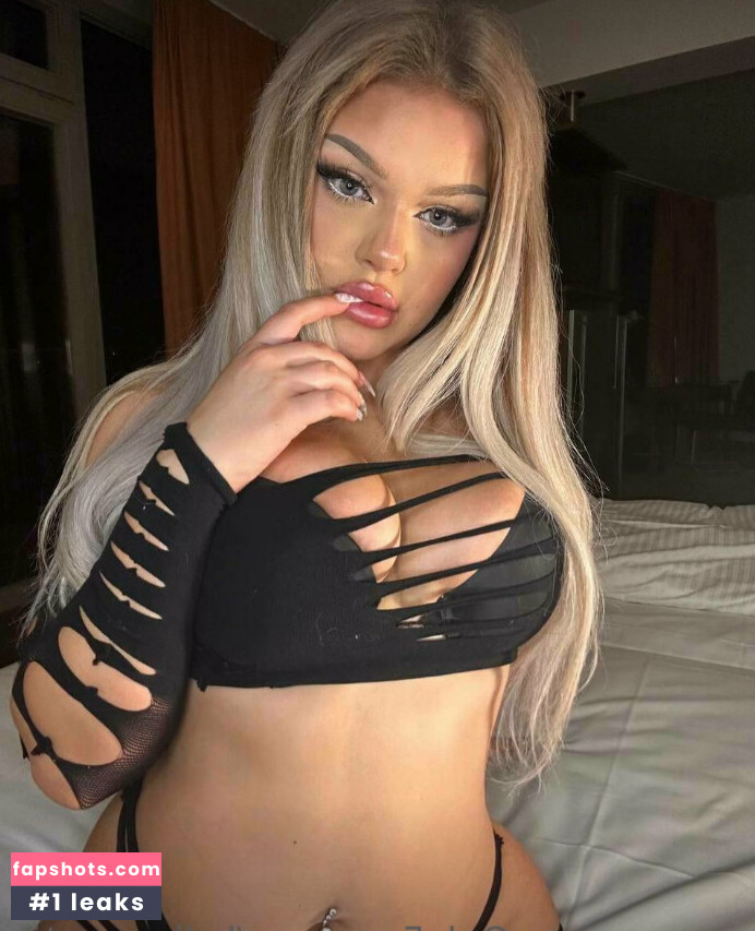 Kyliesweetie gallery photo #26