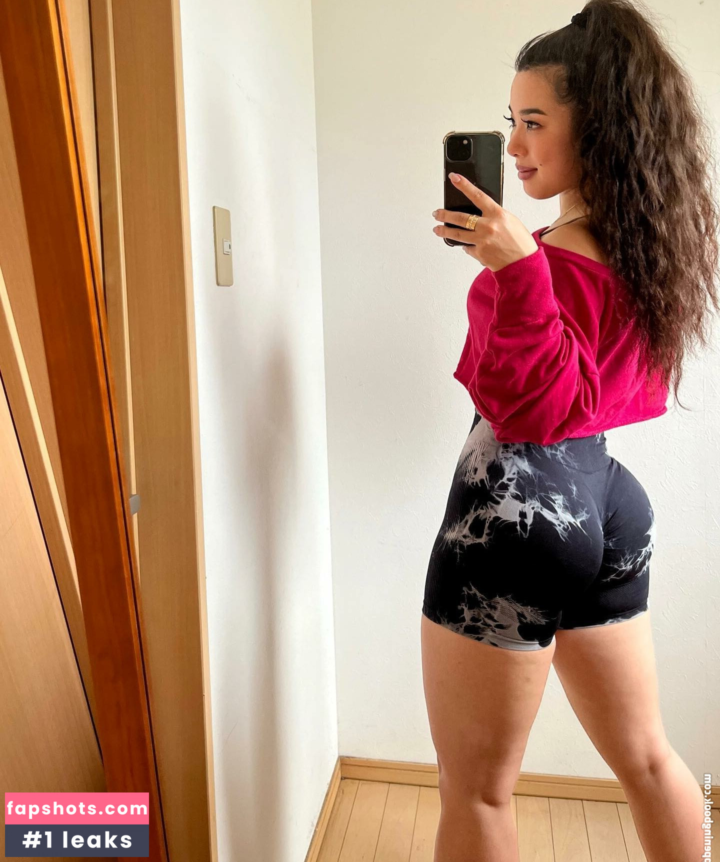 Kyoka Yamashita gallery photo #34