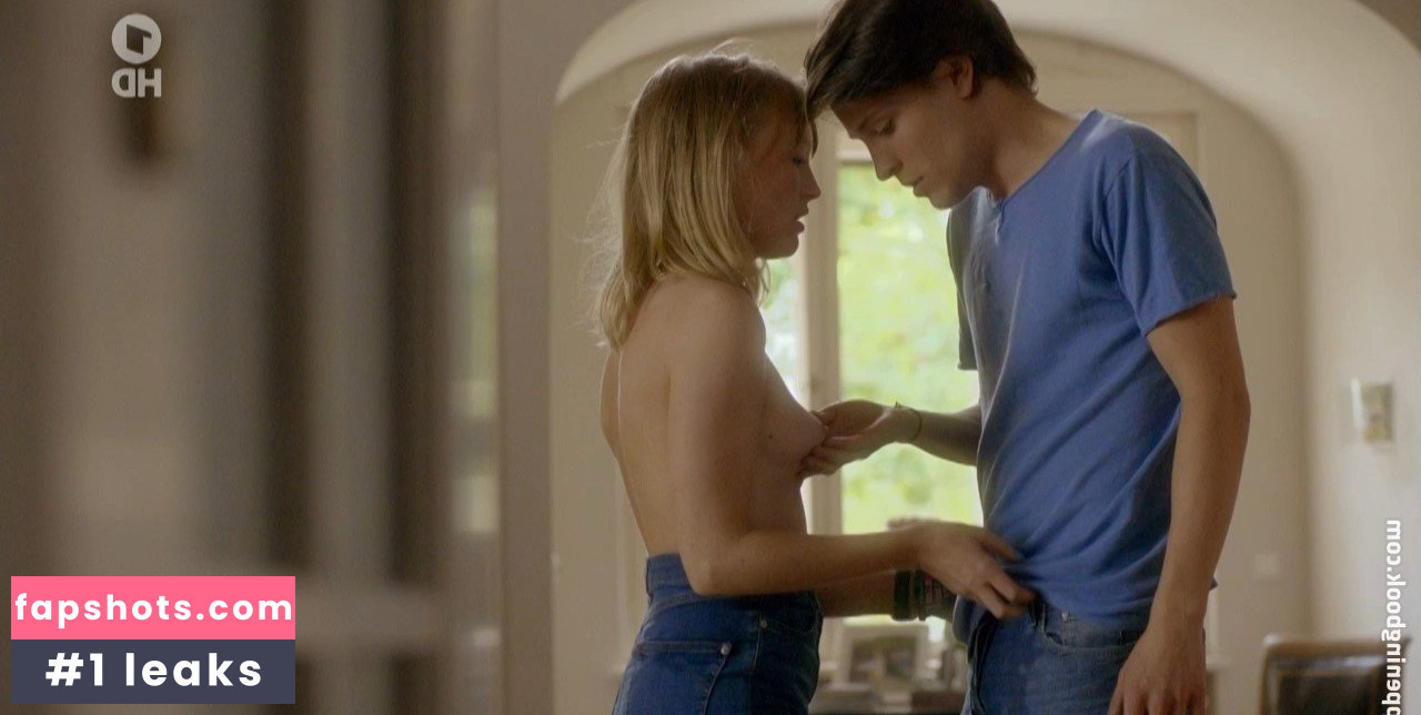 Kyra Sophia Kahre Nude Leaks OnlyFans Photos #5 - LeakJerk