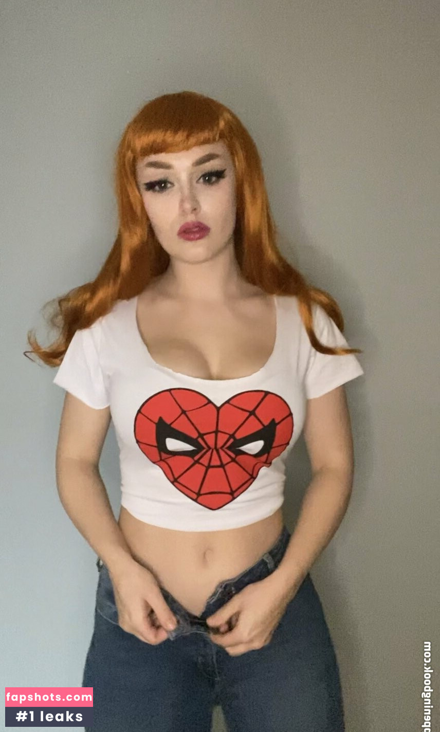 Kyranekko gallery photo #4