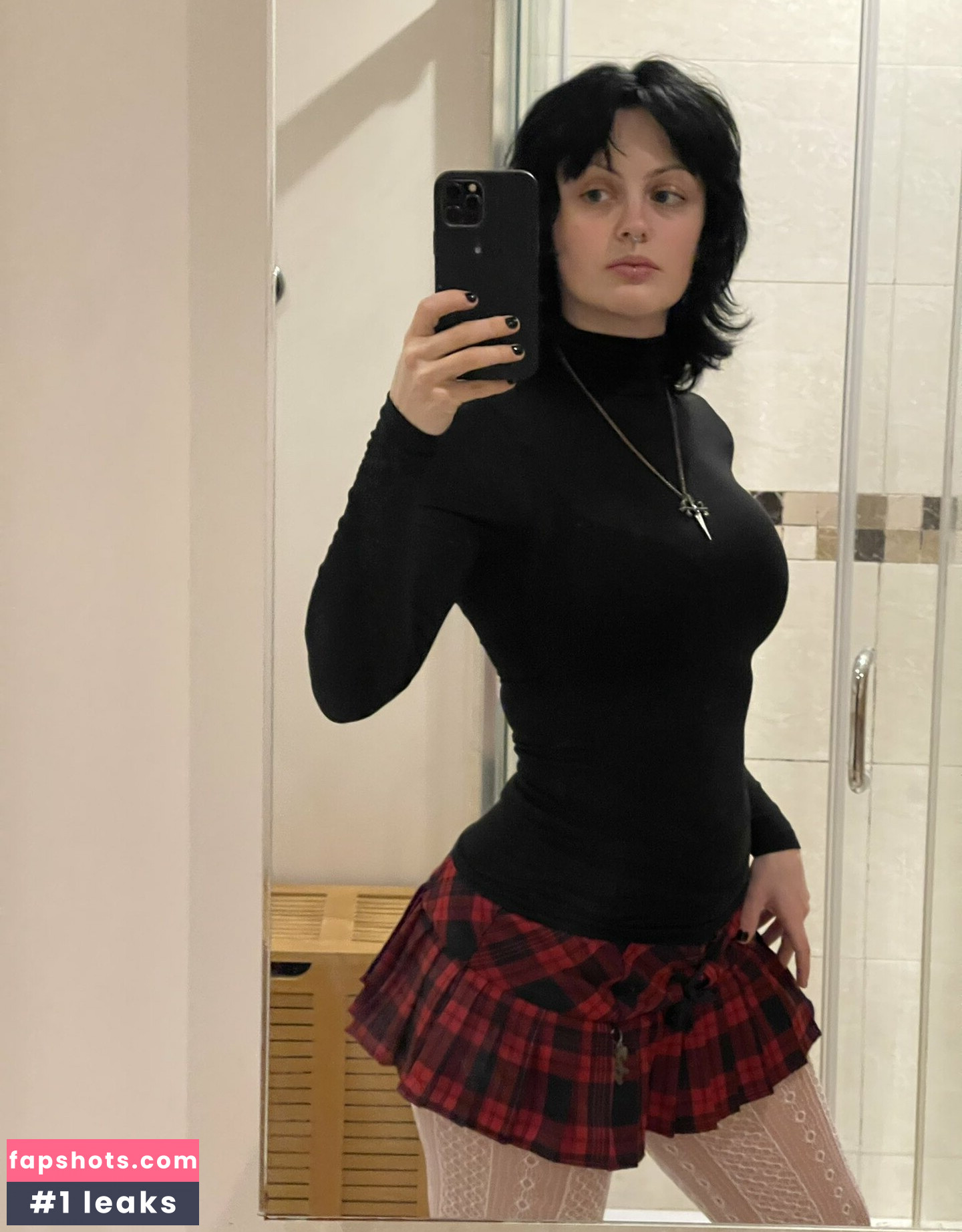 Kyranekko gallery photo #54