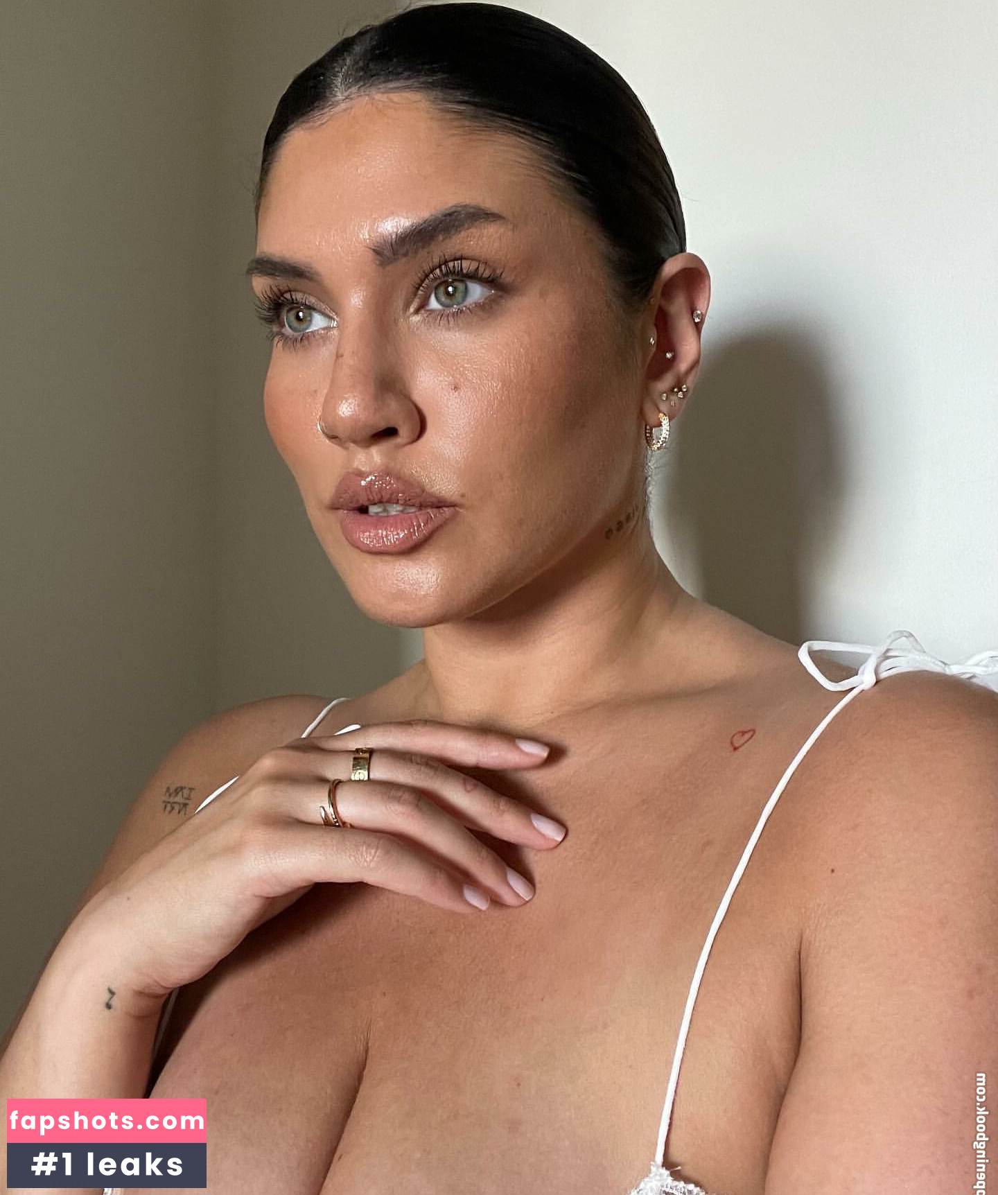 La'Tecia Thomas gallery photo #5